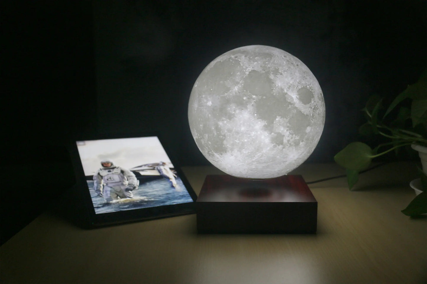 Moon Levitation Lamp